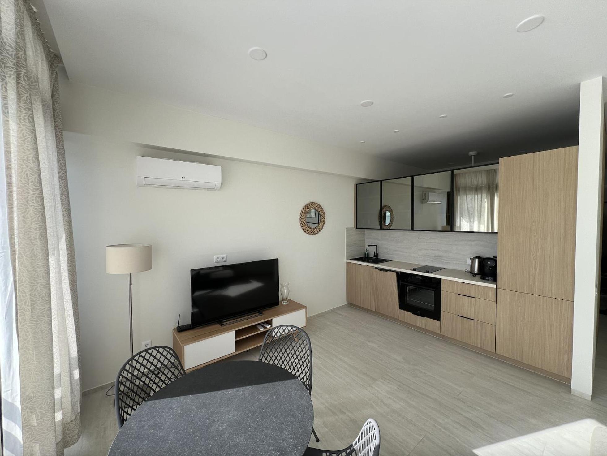 Malibu Apartament, Apartment *